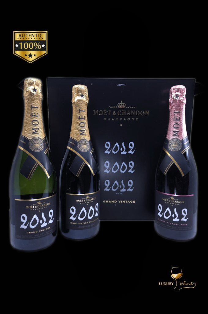 Champagne de colectie Moet & Chandon in cutie din lemn 2012,2002 Sampanie de colectie Moet & Chandon 2002,2012